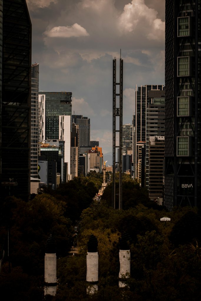 Vista urbana de rascacielos modernos